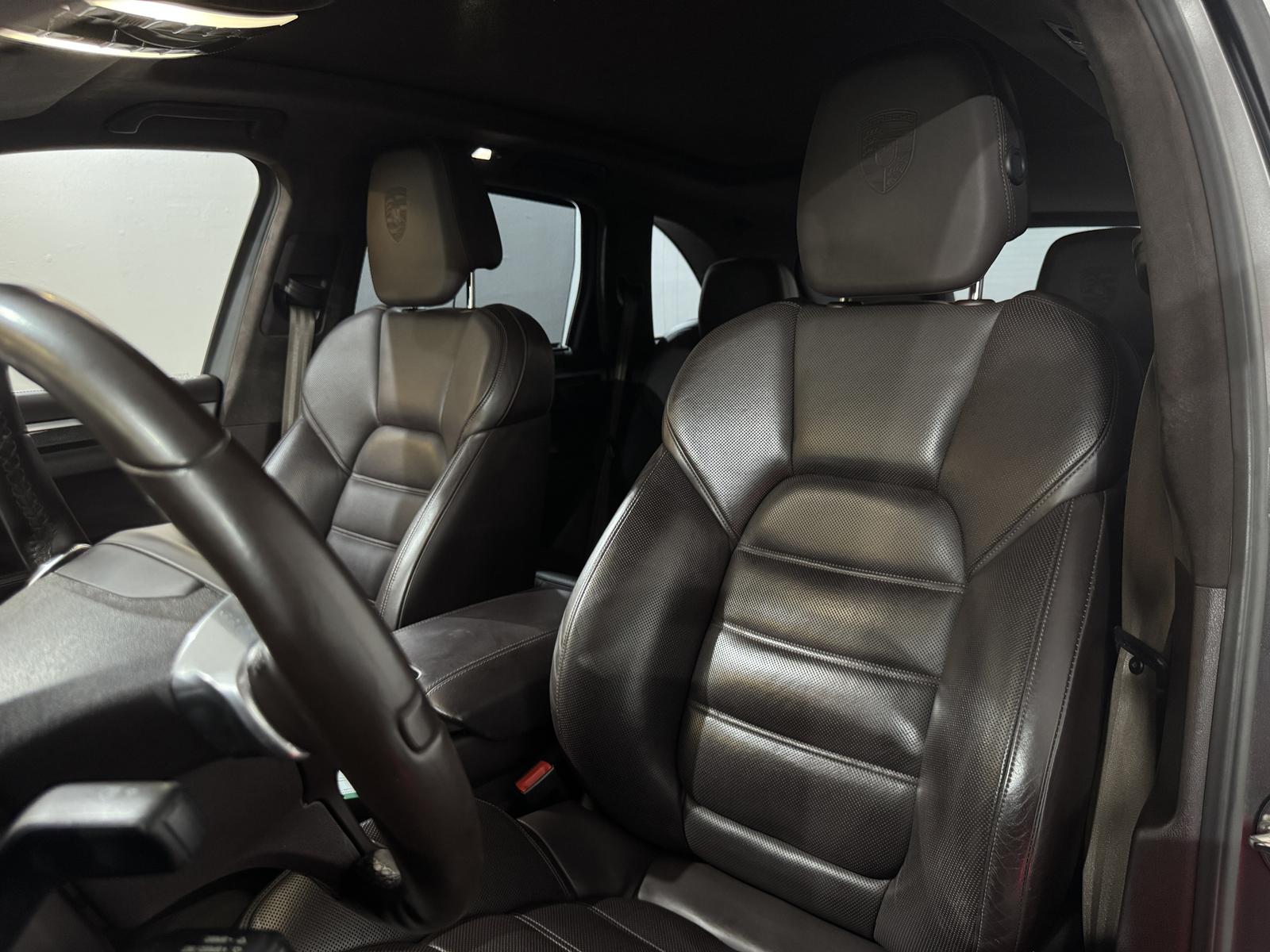 Porsche Cayenne 4.8 GTS*18-Wege*21´´*Pano*Burmester*LUFT
