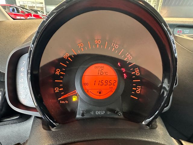 Toyota Aygo x-clusiv *Kamera*Carplay*
