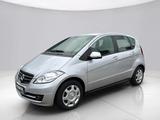Mercedes-Benz A -Klasse 18*Tempomat*Automatik*SHZ*2.Hand* - Mercedes-Benz A 180 Gebrauchtwagen in Frankfurt