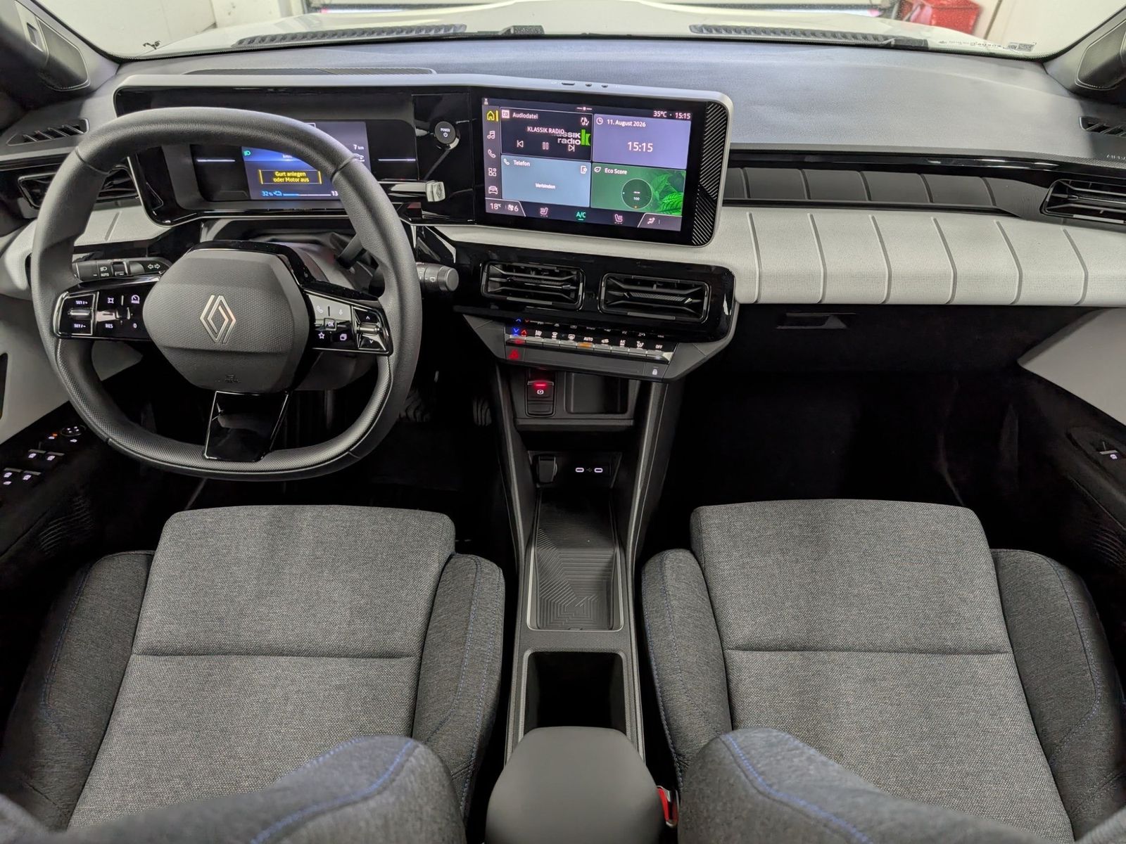 RENAULT R 4  E-Tech Evolution 150 Comfort Range – Bild 13