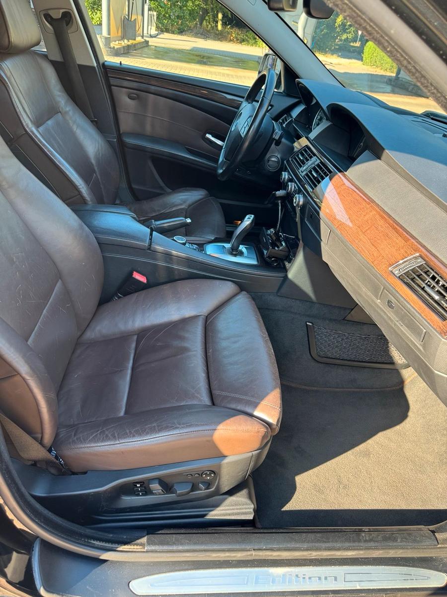 BMW 520 2009 — photo 8