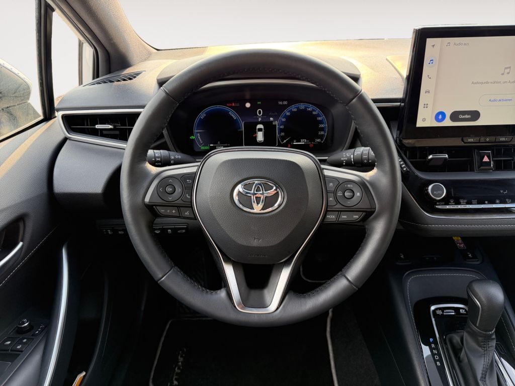 Fahrzeugabbildung Toyota Corolla 1.8 Hybrid Touring Sports Teamplayer