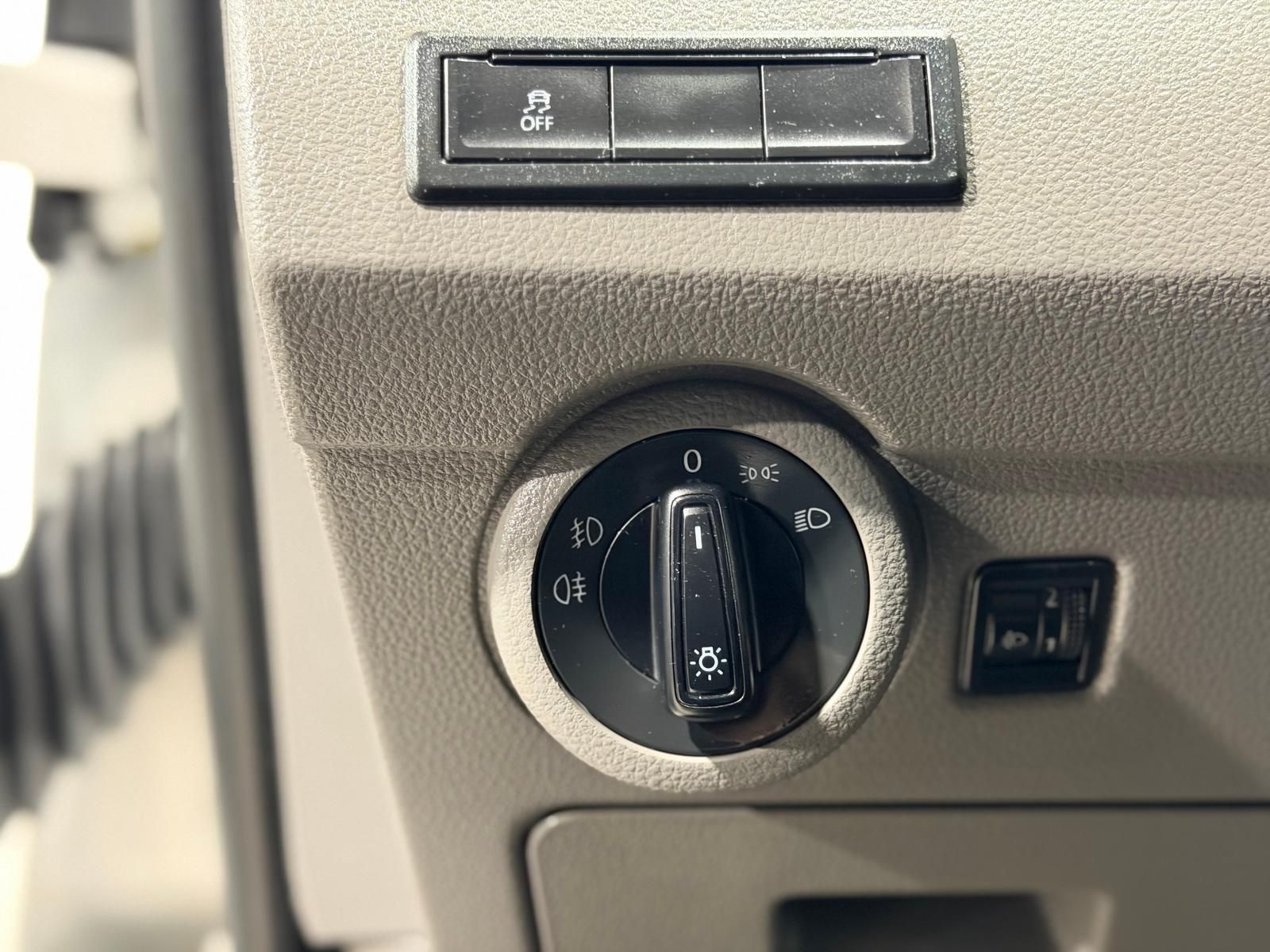 Volkswagen T6 Transporter - Bild 15