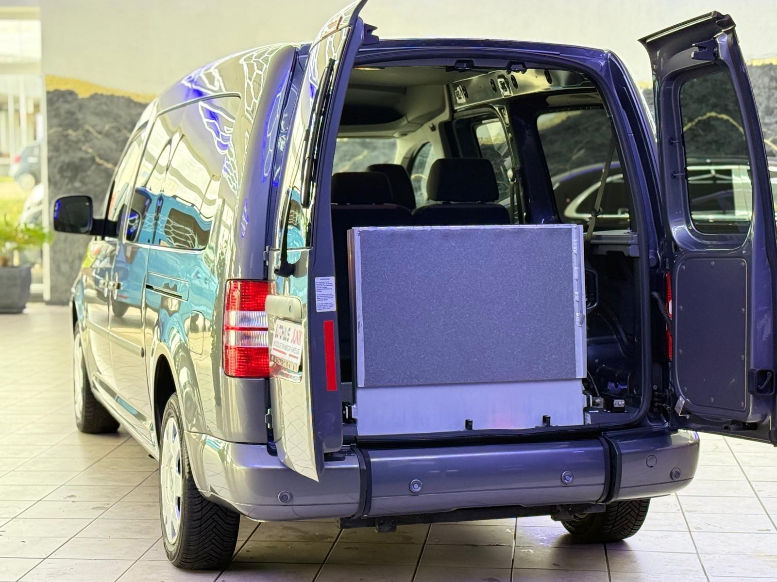 Volkswagen Caddy 1,6-Maxi-Behindertengerecht-Rampe