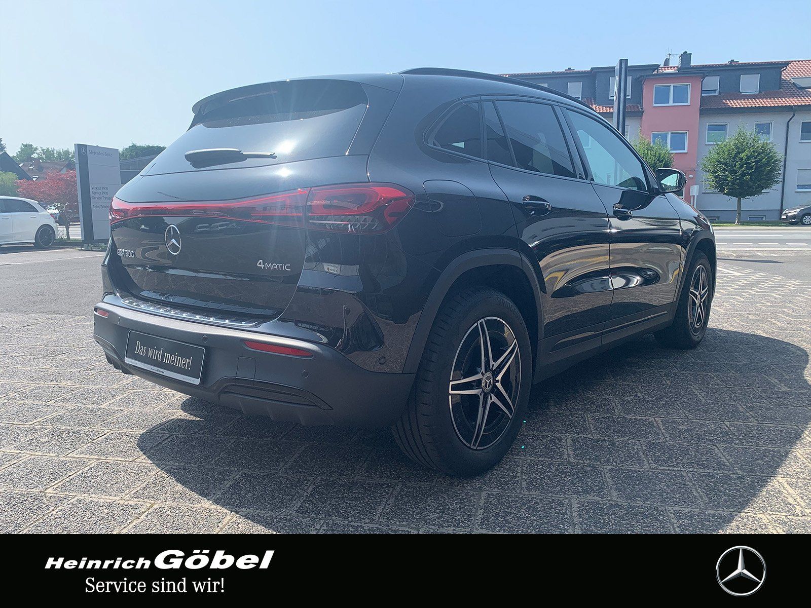Fahrzeugabbildung Mercedes-Benz EQA 300 AMG Line 4Matic