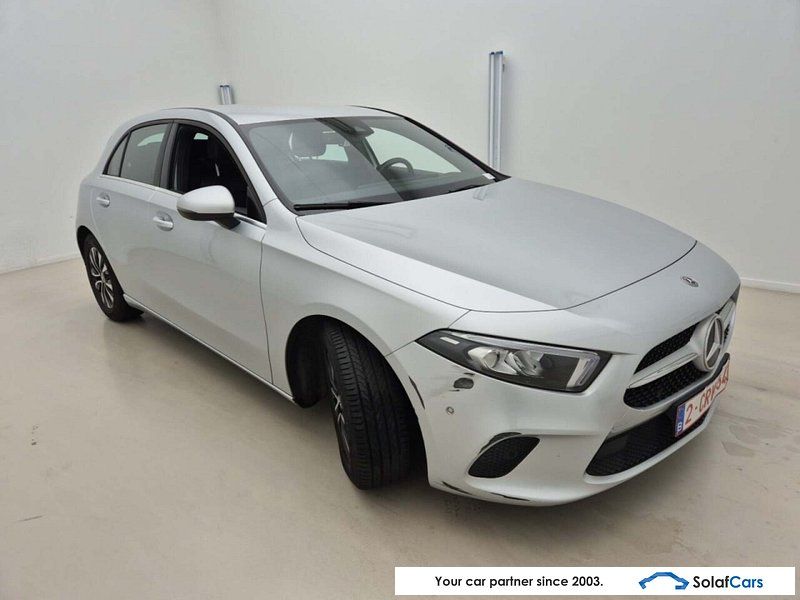 Mercedes-Benz A 180 d Aut. LED Widescreen Navi 1/2 Sport-Leat imagem 2
