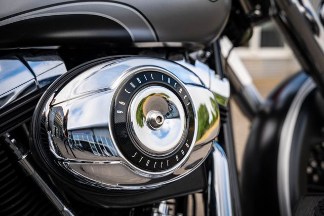 Fahrzeugabbildung Harley-Davidson SOFTAIL HERITAGE CLASSIC FLSTC - CHICANO STYLE -