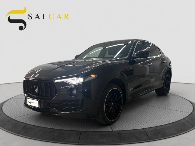 Maserati Levante 3.0 Diesel V6 250cv auto 2018