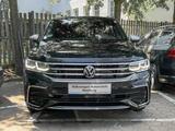 Volkswagen Tiguan Allspace 2.0 R-Line TDI DSG 4M 3.Sitzreih - VW Tiguan Allspace Gebrauchtwagen in Hamburg