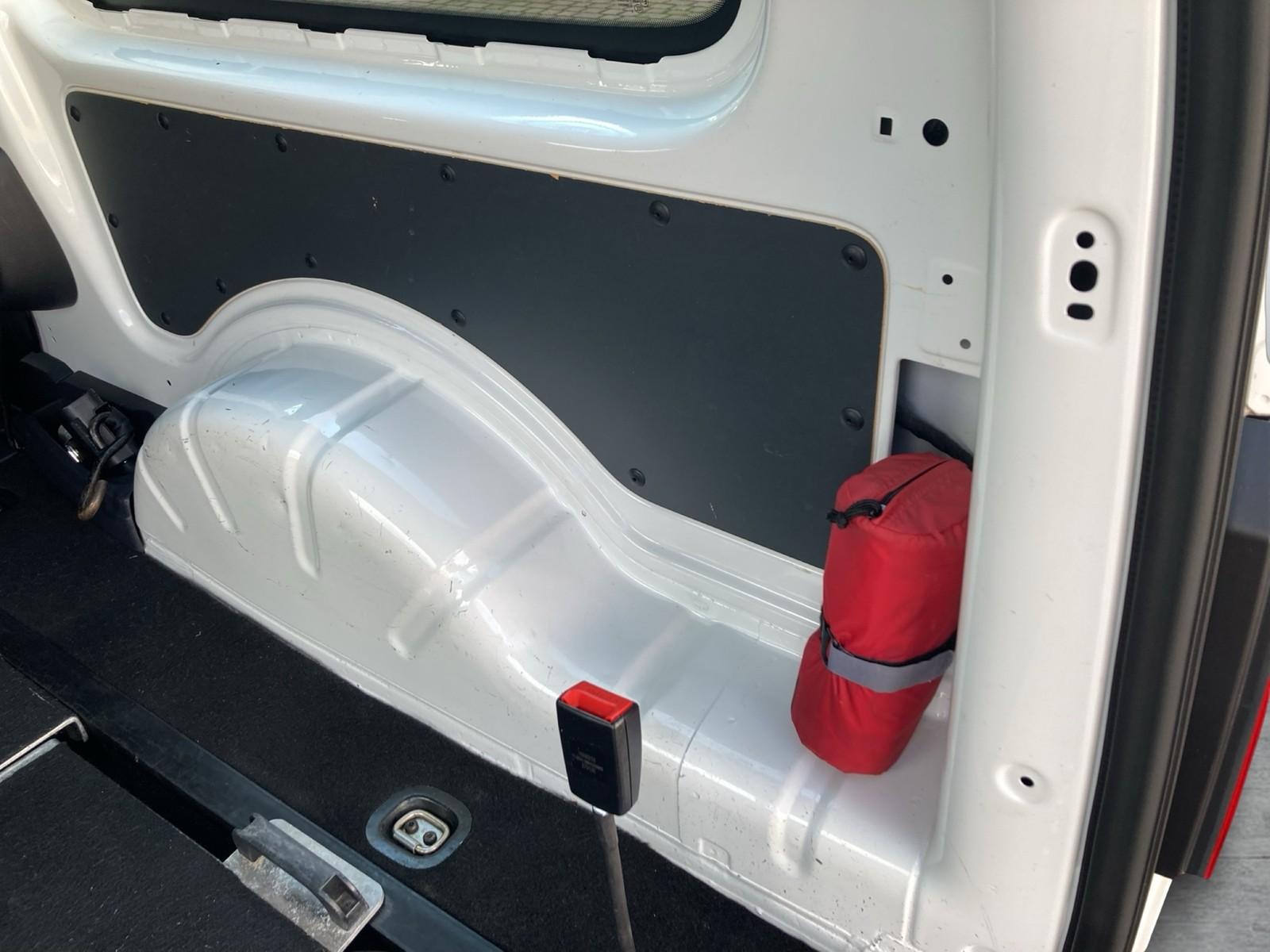 Volkswagen Caddy Kombi TDI Maxi Rollstuhlumb. KLIMA GRA, миниатюра 26