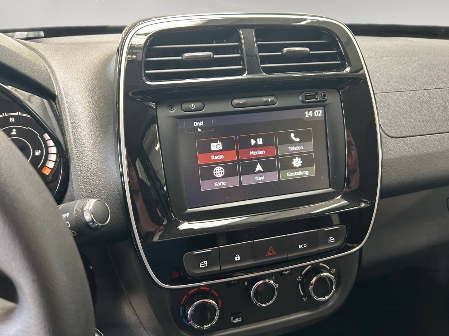 Fahrzeugabbildung Dacia Spring Essential | Klima | ISOFIX | LED