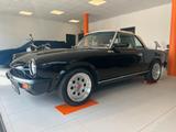 Fiat 124 Spider DS Pininfarina Spider Europa - schwarze Fiat 124 Spider