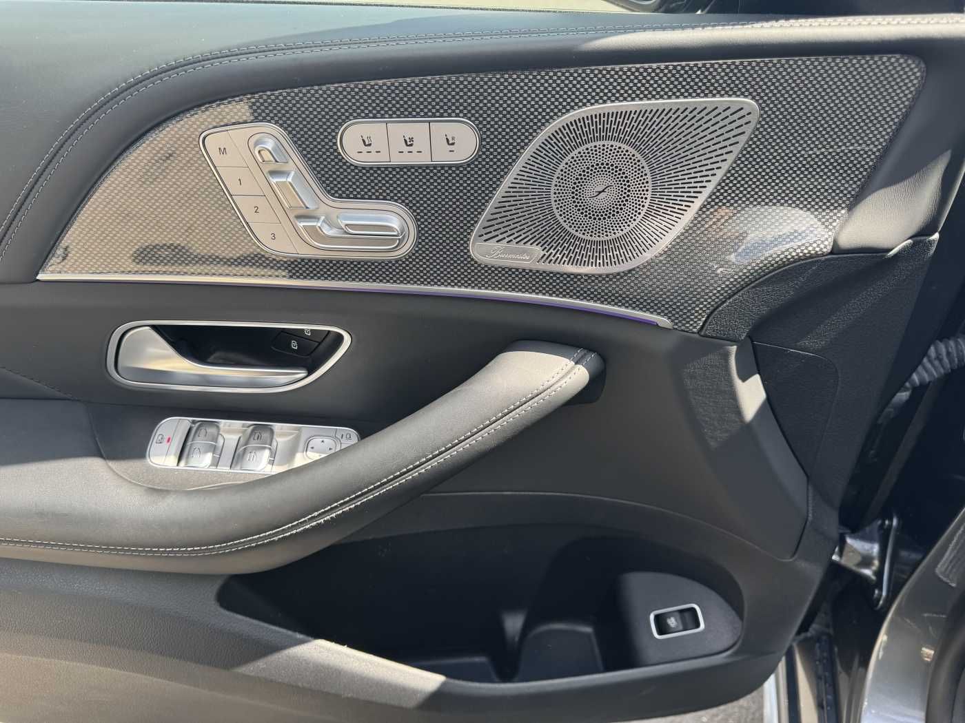 Fahrzeugabbildung Mercedes-Benz GLE 53 AMG+Pano+Distr+ABC+Burm+StandH+HUD+ 360