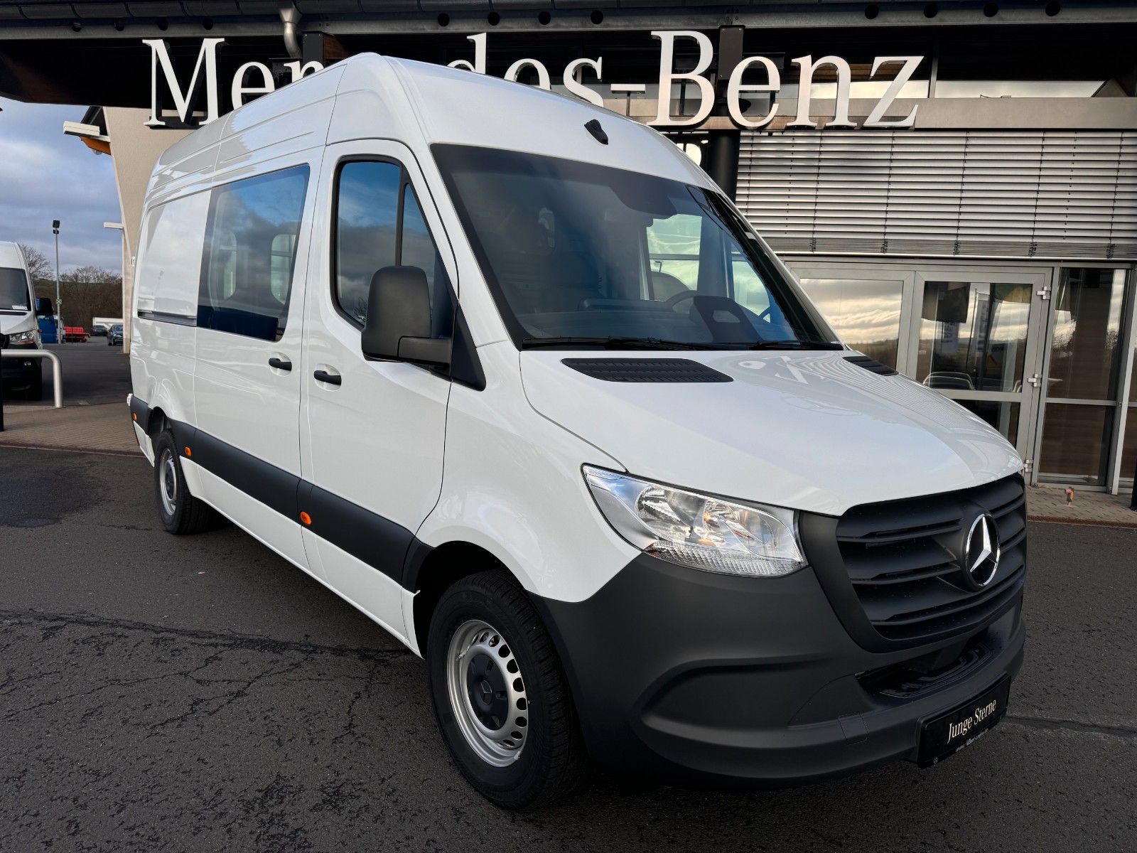Fahrzeugabbildung Mercedes-Benz Sprinter 317 CDI 3665 Klima AHK Kamera Fenster