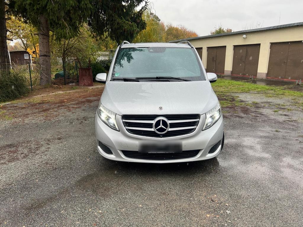 Mercedes-Benz V 250