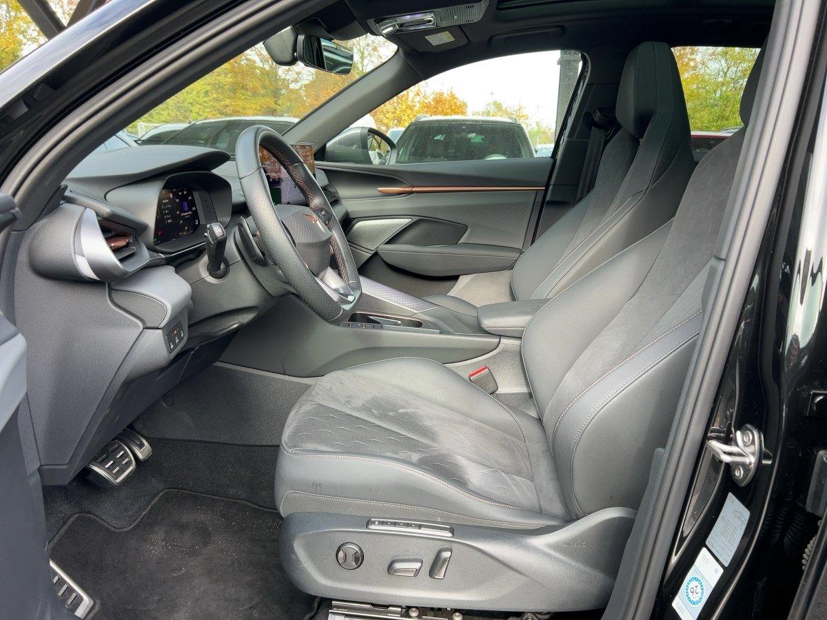Cupra Terramar 1.5 eTSI DSG MATRIX+AHK+ACC+HUD+PANO+36