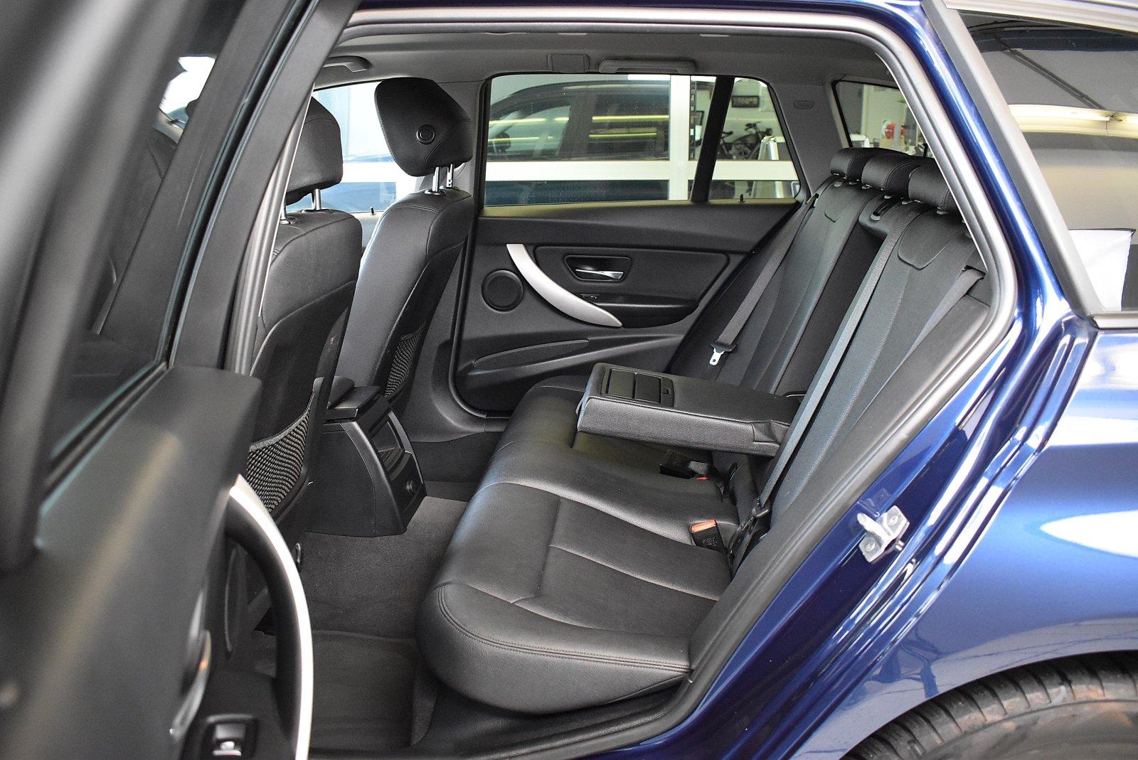 BMW 318d Advantage Steptronic *LED*Navi*Leder*AHK
