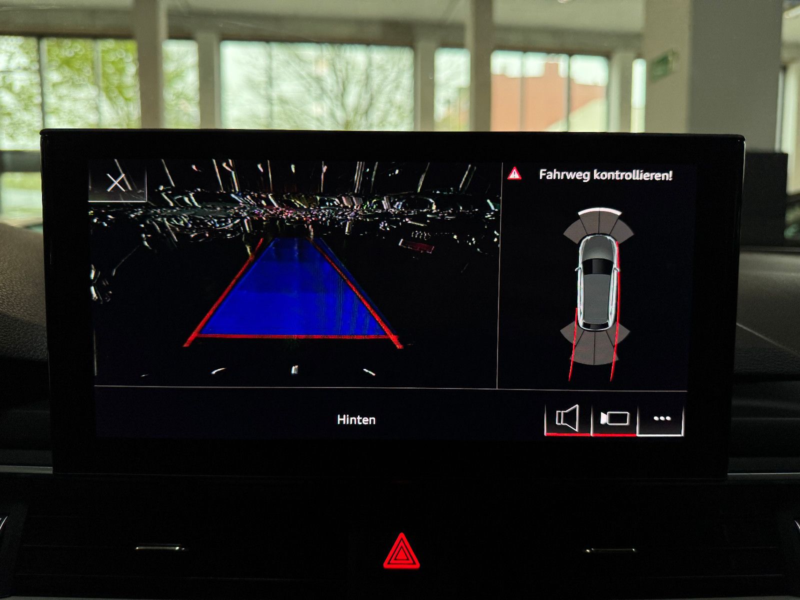 Fahrzeugabbildung Audi A4 45 TDI QUATTRO 2X S-LINE BLACK EDITION 19´RS