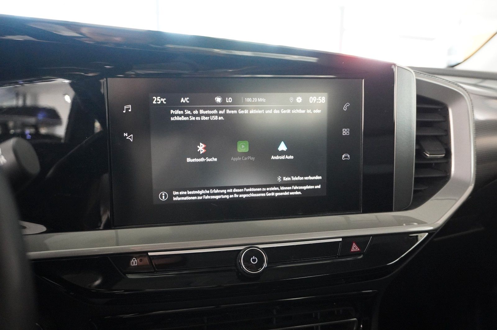 Fahrzeugabbildung Opel Mokka-e ELEGANCE 3-PHASIG NAVI/LED/KAMERA/DAB+