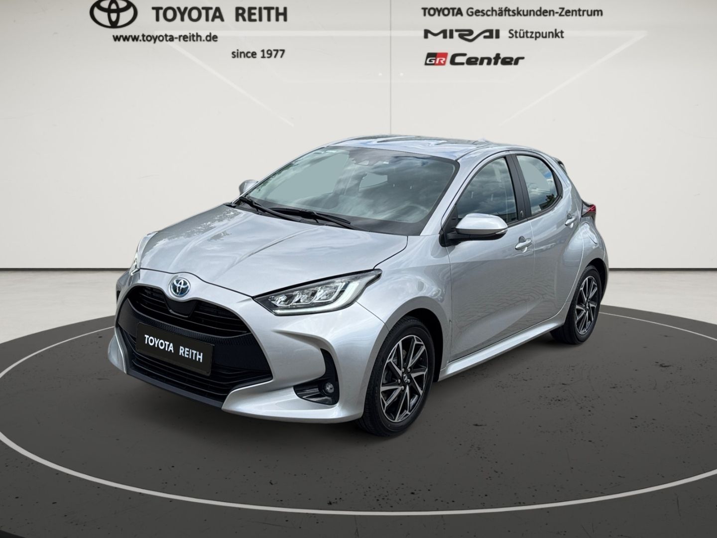Toyota Yaris Hybrid Team Deutschland LED Apple CarPlay 