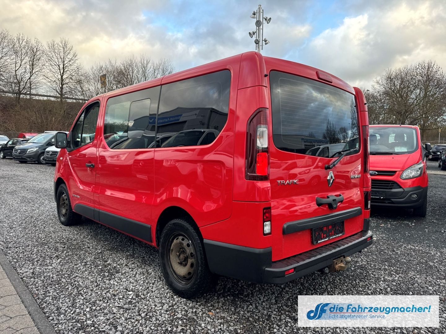 Fahrzeugabbildung Renault Trafic Combi L1H1 2,7t Expression *EXPORT