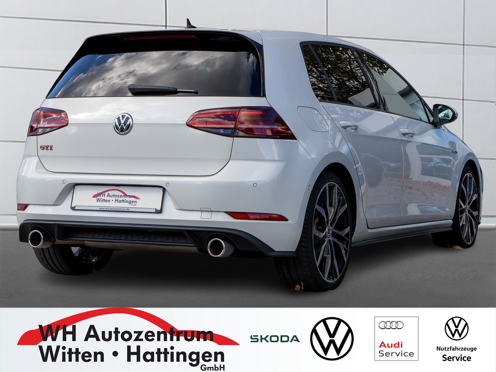 Volkswagen Golf GTI PERFORMANCE DSG PANO NAVI AHK LED ACC imagem 2