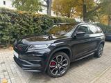 Skoda KODIAQ RS 4x4|PANORAMA|KEYLESS|360° KAMERA|ACC - Skoda Kodiaq RS mit Diesel-Antrieb