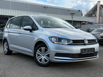 Volkswagen Touran - 5