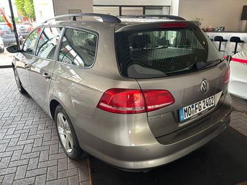 Volkswagen Passat Variant - 5