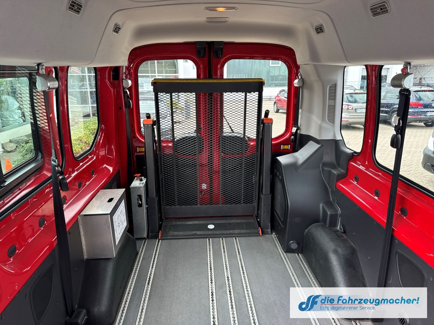 Fahrzeugabbildung Ford Transit Kombi 350 L3 2.2 TDCi DPF *7133 *KLIMA *