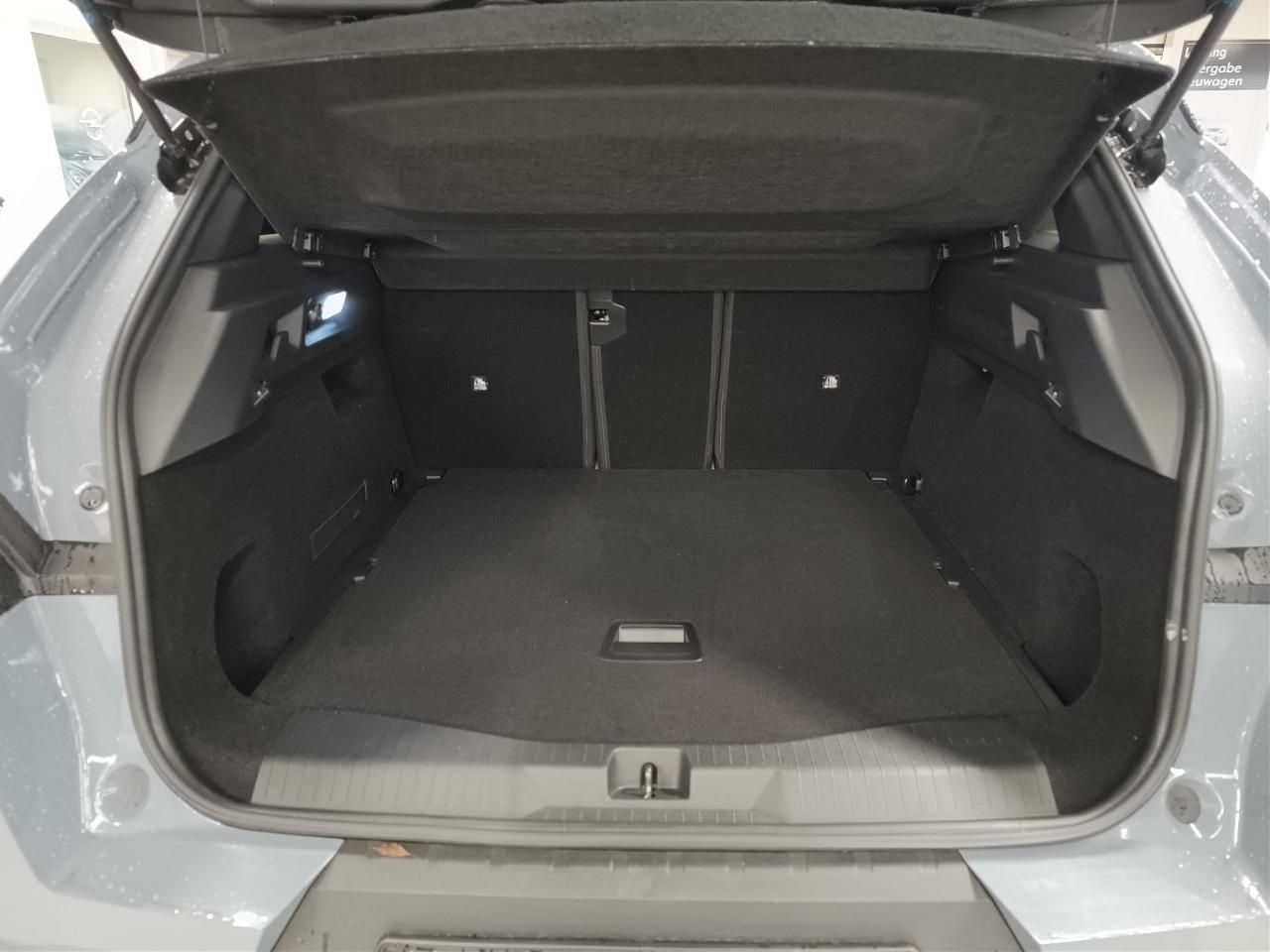 Fahrzeugabbildung Opel Grandland GS MildHybrid 107KW Automatik