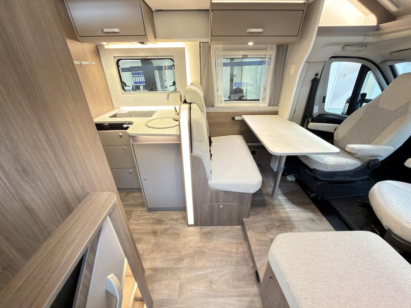 Fahrzeugabbildung Carado T 328 SIE SPAREN ÜBER 6.096