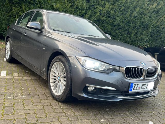 BMW 318dA Limosine  Luxury Line*8 Gang Autom.* LEDER