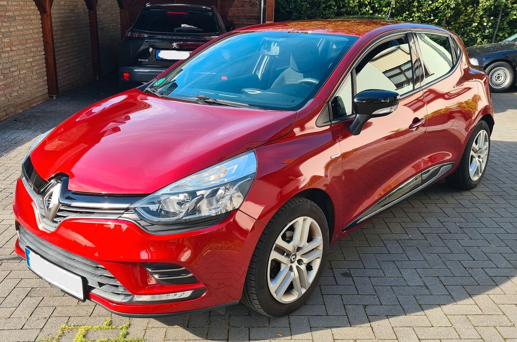 Image of Renault Clio