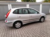 Nissan Almera Tino, Klima, AHK, TÜV 11-2026 - Nissan Almera Tino aus 2001