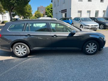 Volkswagen Passat Variant - 8