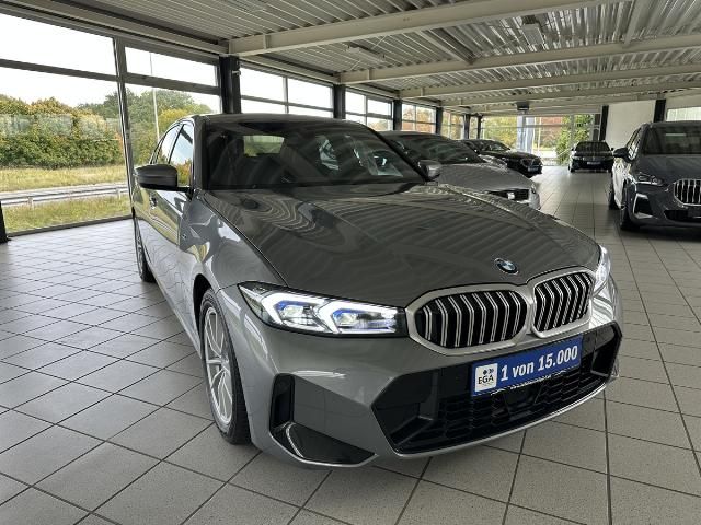 BMW 320 d xDrive M Sport AHK el Sitze Navi LED