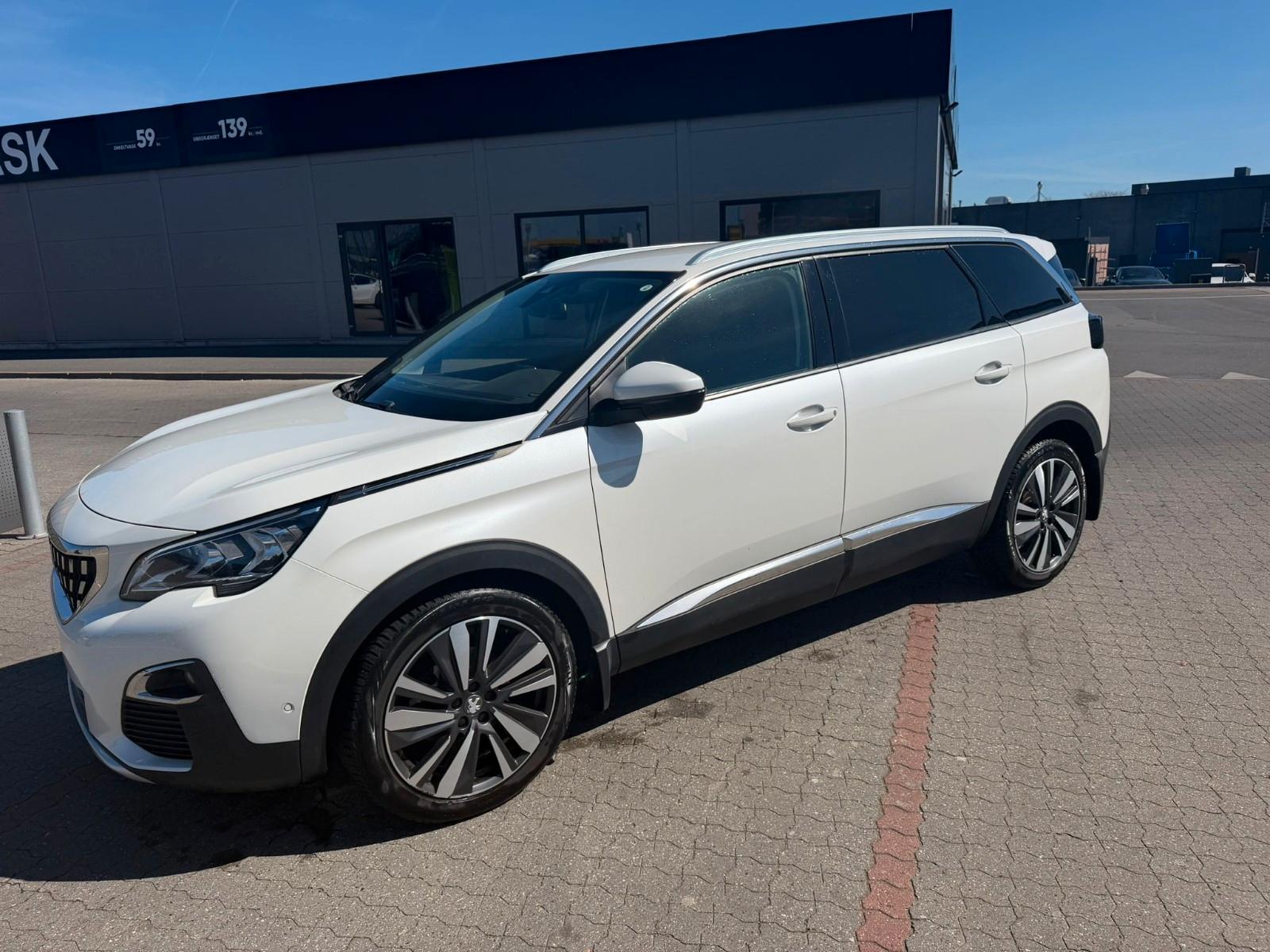 Peugeot 5008 BlueHDi 130 EAT8 Allure