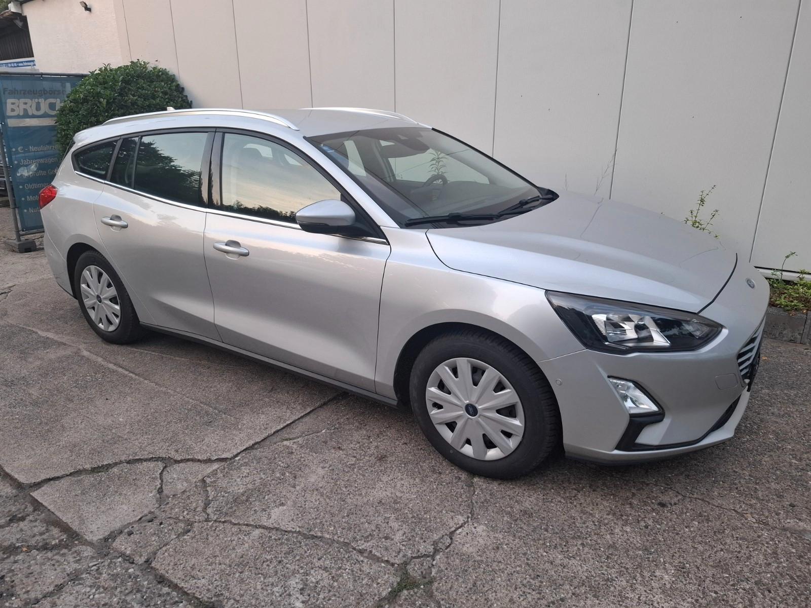 Ford Focus Turnier Cool & Connect 1.Hd top Zust