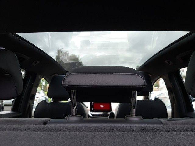 Fahrzeugabbildung Volkswagen ID.4 Pro Performance AHK Pano HeadUp Matrix