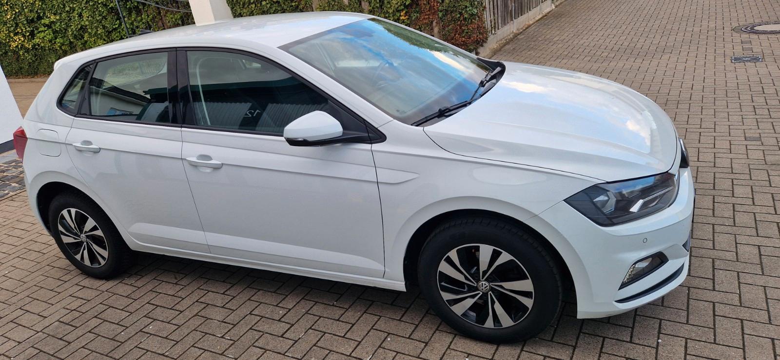 Volkswagen Polo VI Comfortline 1 Hand