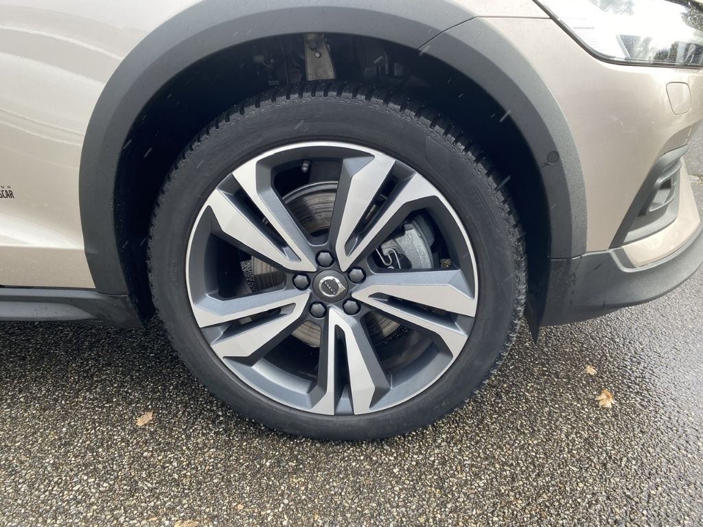 Volvo V60 Cross Country Cross Country Ultimate B4 AWD  foto 6