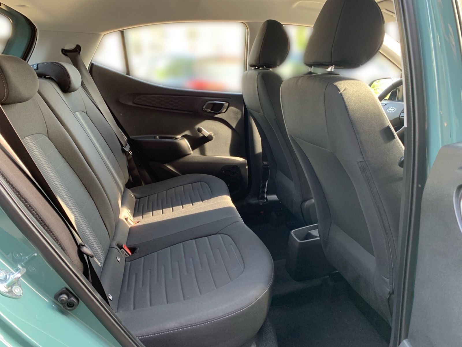 Fahrzeugabbildung Hyundai i10 1.0 Select Navi Allwetter