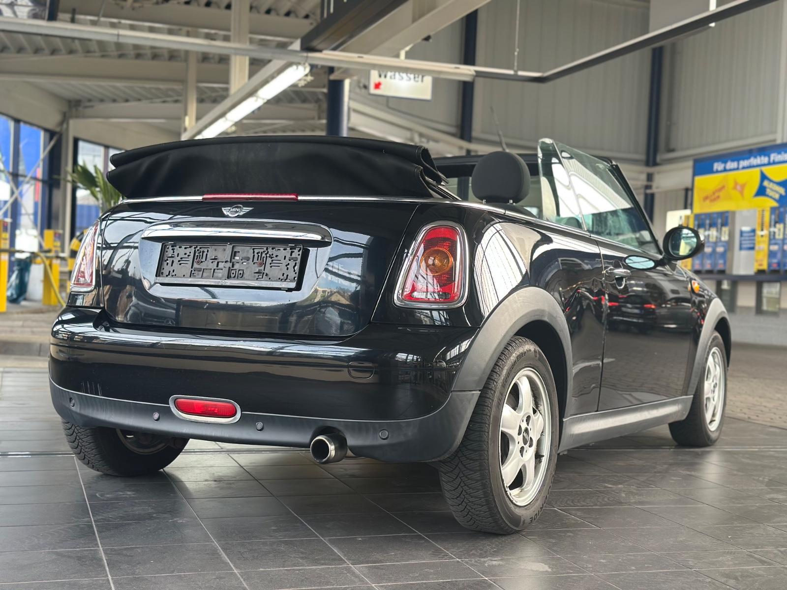 MINI COOPER Cabrio Cooper PEPPER AUSSTATTUNG