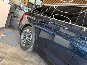 MYAUTOCENTER – Gebraucht- und Jahreswagen mit Werkstattservice in Pfaffenhofen BMW 520 *KEYLES*HEAD-UP*PANO*ACC*AHK*PDC(CAM)*