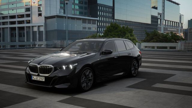 BMW 520d xDrive Touring ///M Sport SpurAss ACC PanoS