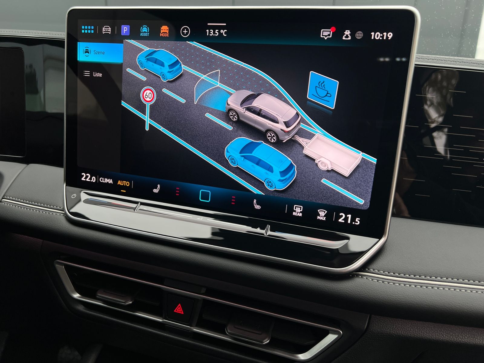 Fahrzeugabbildung Volkswagen Tiguan Elegance 2.0 TDI DSG *AHK, IQ.Light, 18'-