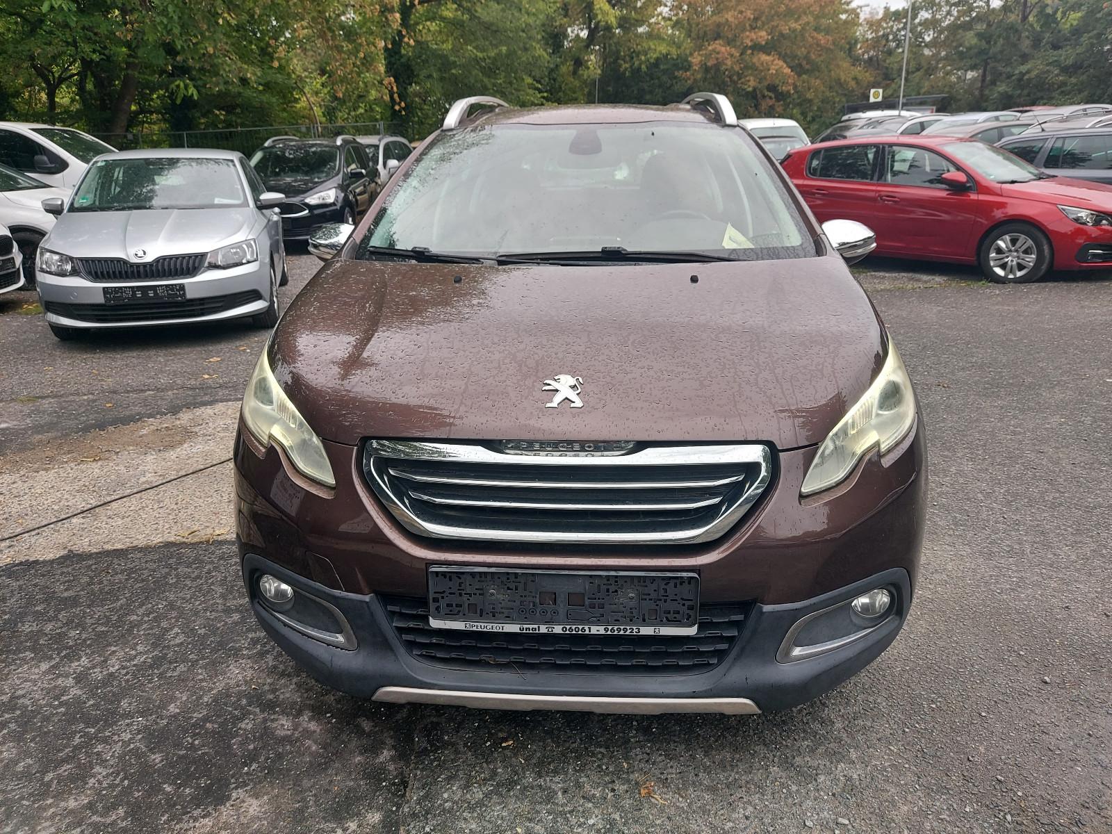 Peugeot 2008 1.6HDI Allure  Aut&Navi&SHZ