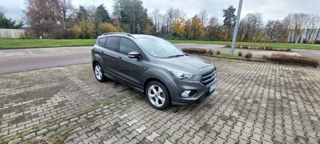 Ford Kuga St Line AHK Panorama