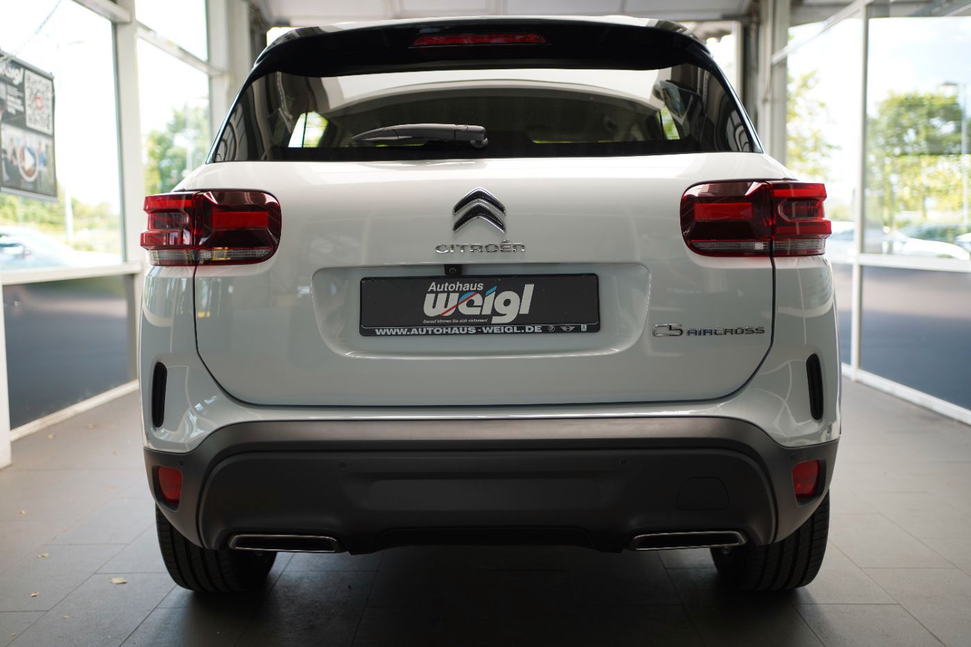 Fahrzeugabbildung Citroën C5 Aircross Hybrid 180 EAT8 Max Automatik Navi